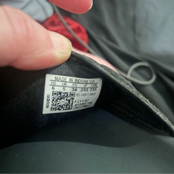 Adidas Adilette Comfort Slides - Picture 3 of 7